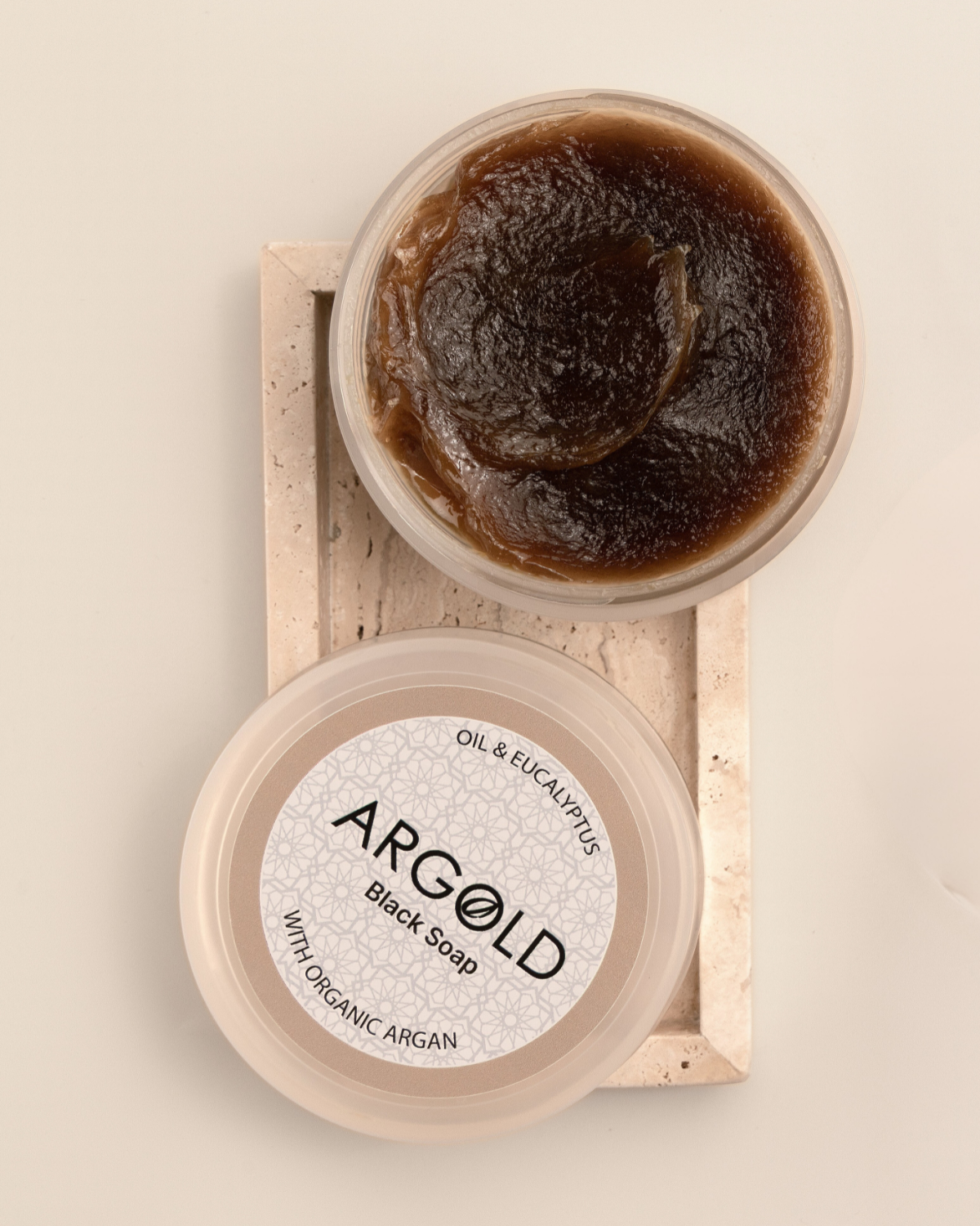 Avant la Plage : Offrez à Votre Peau un Rituel Purifiant à l’Orientale