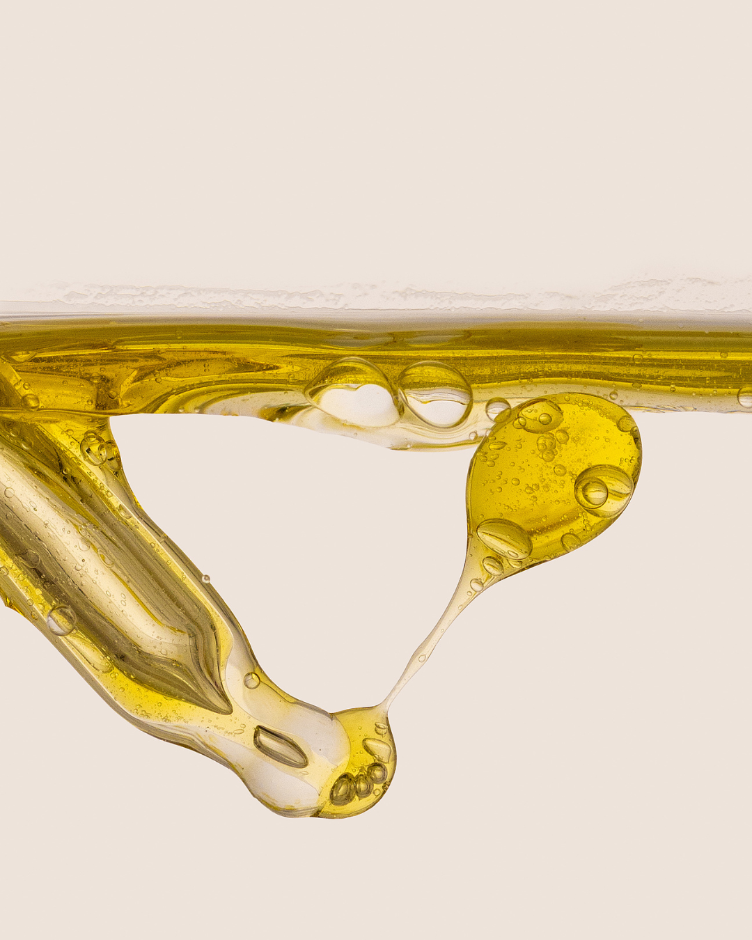 Soin Biphasé Régénérant pour une peau éclatante